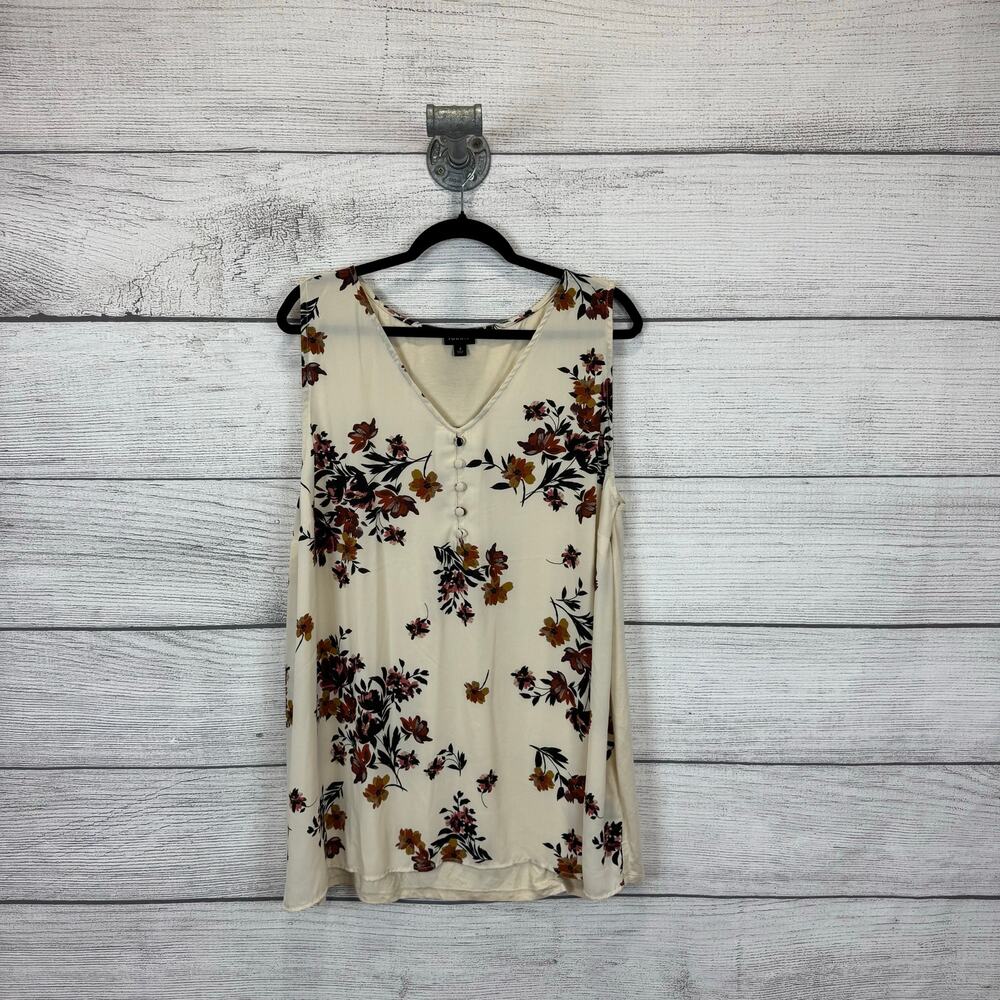 Torrid Plus Size Cream Floral Sleeveless Blouse Size 4X